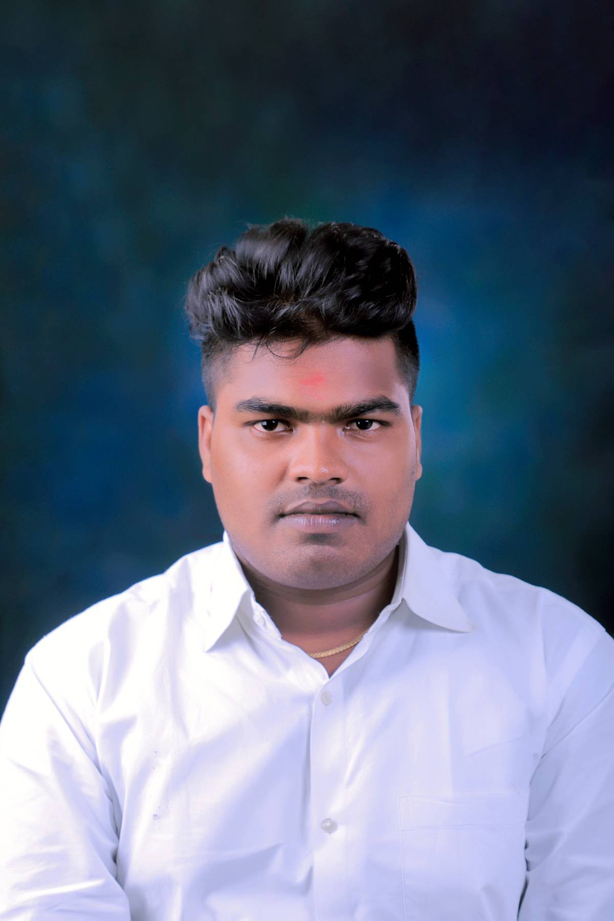 Els Suresh