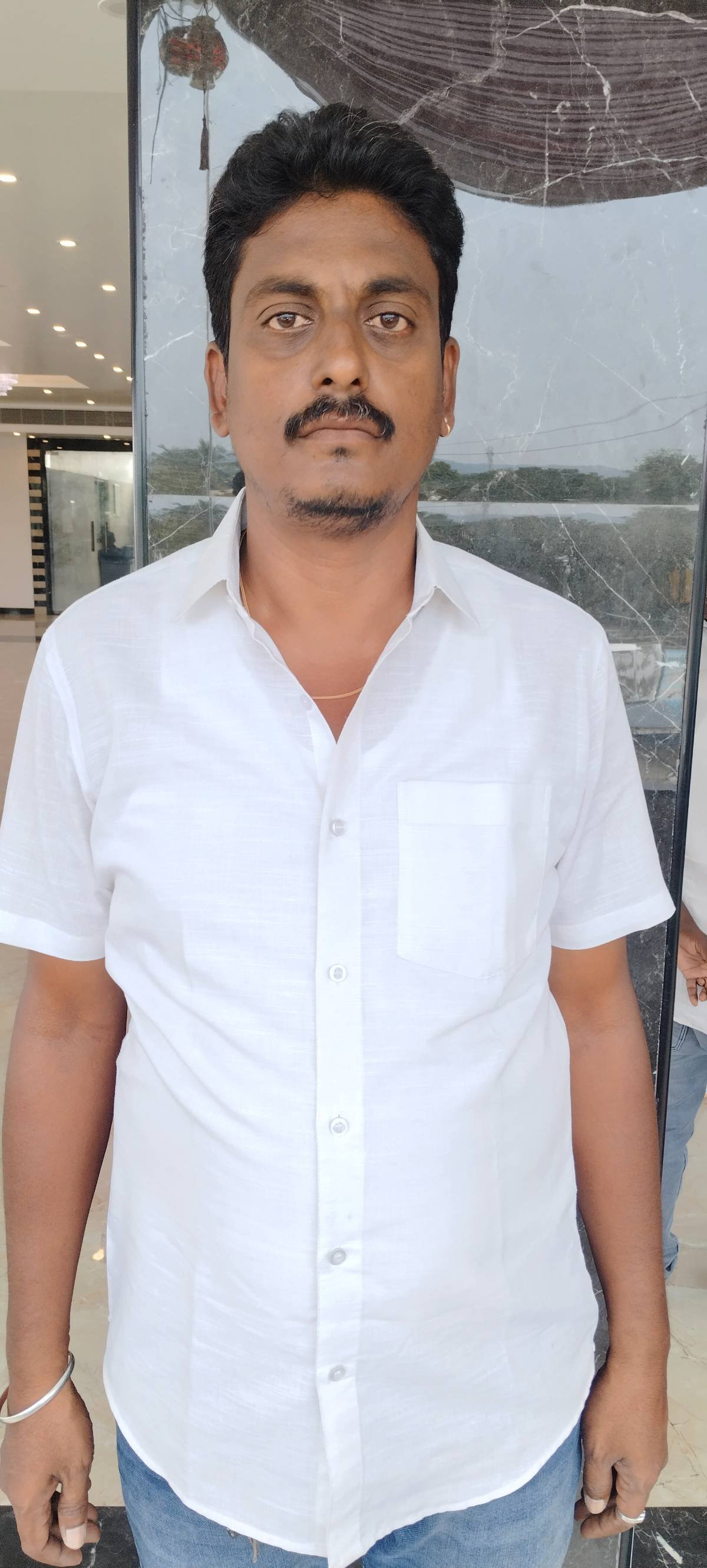 Suresh D